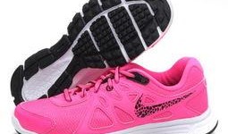 耐克最新跑鞋爆料图片,科技升级，视觉盛宴！”